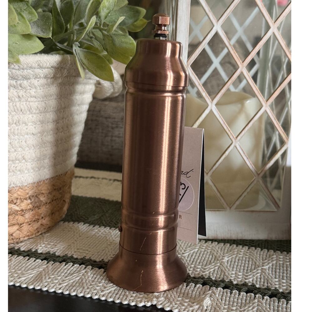 Hearth & Hand Magnolia Copper Salt Pepper Crank Grinder Discontinued NWT